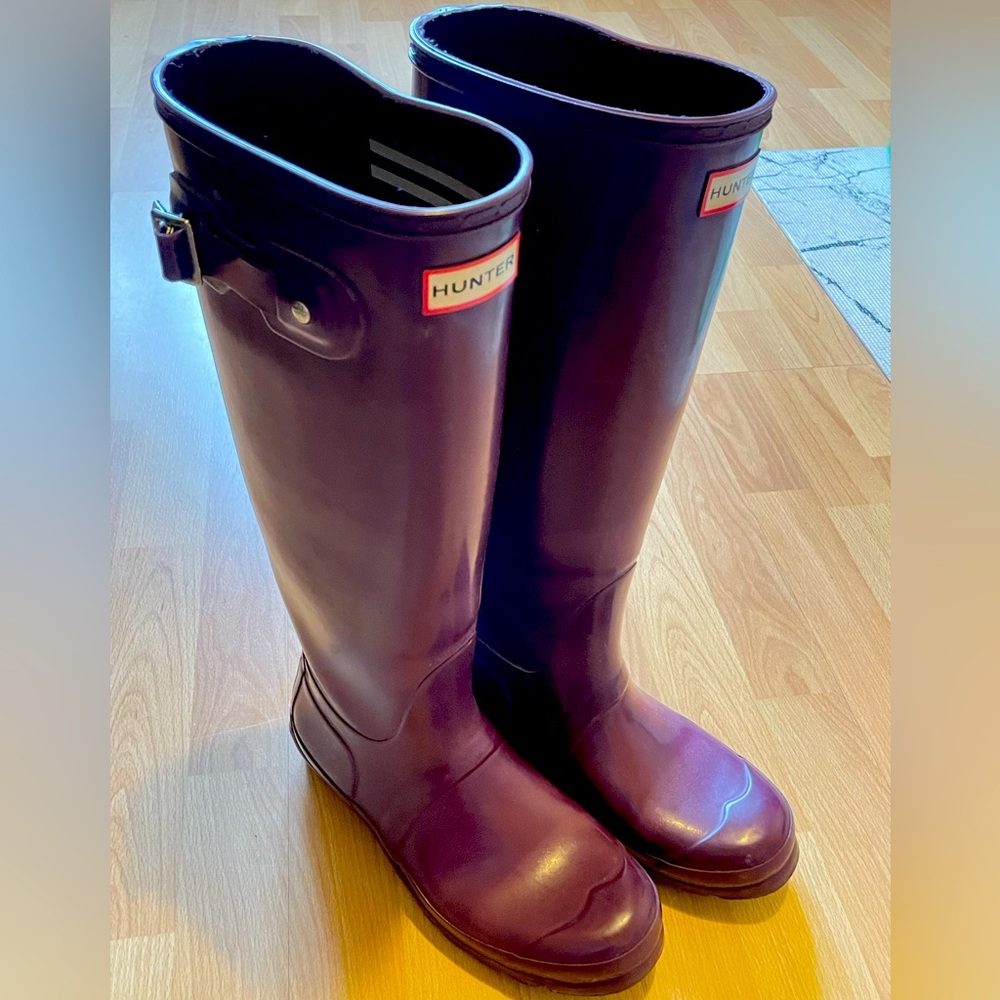GUC Hunter Original Tall Gloss Rain Boot in Bordeaux Red